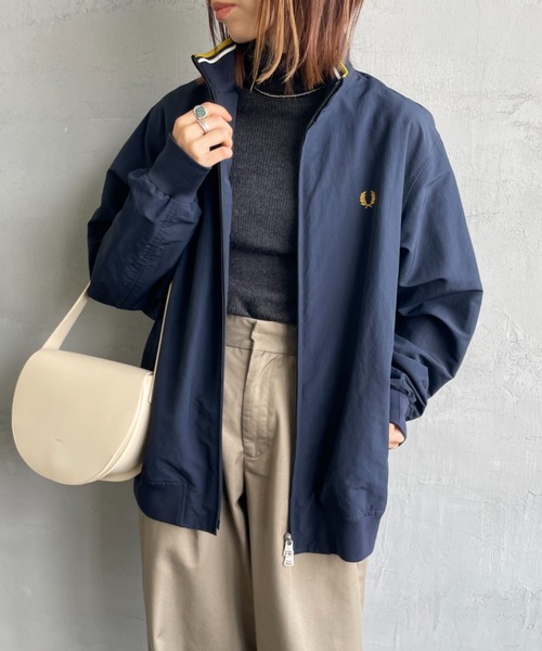 FRED PERRY（フレッドペリー）の「[FRED PERRY/フレッドペリー] 別注 ナイロン ブレンサムジャケット（ブルゾン・レディース・ブラック/ネイビー/ライトベージュ・8/10/12/14）」の15枚目の写真