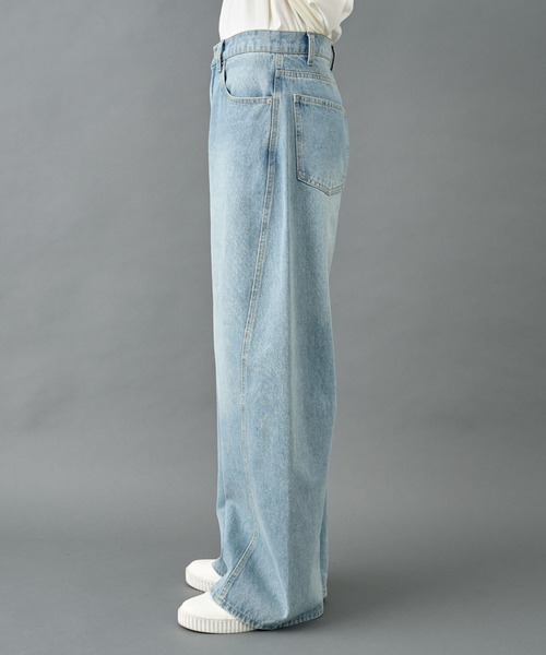 COLONY 2139（コロニートゥーワンスリーナイン）の「カーブデニム / men's（デニムパンツ・メンズ・サックスブルー/ブラック・LARGE/MEDIUM）」の18枚目の写真