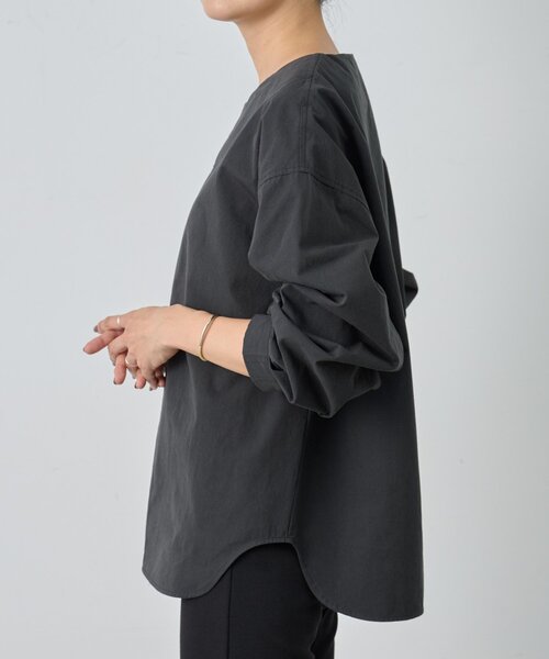 BEARDSLEY（ビアズリー）の「《15 quinze》フロントジップコットンプルオーバー（シャツ/ブラウス・レディース・ホワイト/ブラック・FREE）」の18枚目の写真