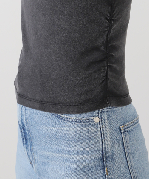 Guess(ゲス)の「GUESS/ゲス GO VINTAGE SHIRRED WING SS TEE(Tシャツ/カットソー・レディース・レッド/ブラック・SMALL)」の20枚目の写真