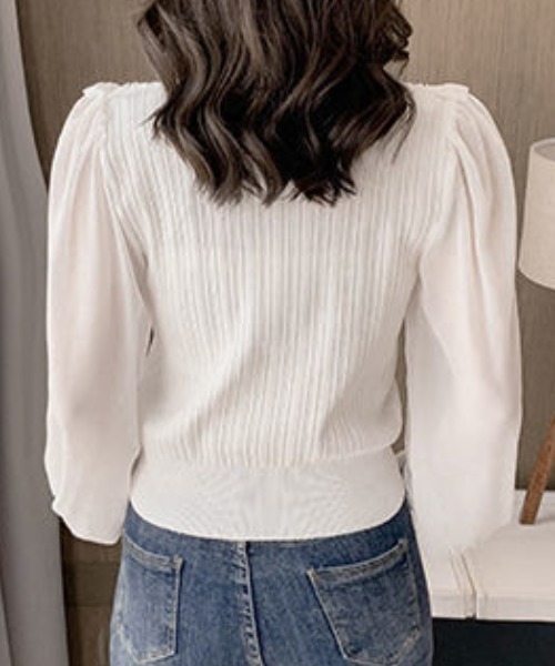 cammie（キャミー）の「レース切り替え袖シフォントップス（シャツ/ブラウス・レディース・オフホワイト/ブラック・LARGE/MEDIUM）」の5枚目の写真