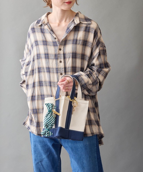 HASHIBAMI（ハシバミ）の「【HASHIBAMI】星底 キャンバスバッグ（トートバッグ・レディース・ブラック/ネイビー・FREE）」の6枚目の写真