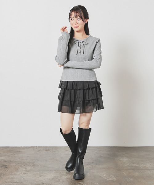 Honeys(ハニーズ)の「レースアップトップス(Tシャツ/カットソー・レディース・アイボリー/ブラック/杢グレー/ライトグリーン・L/M/S)」の14枚目の写真