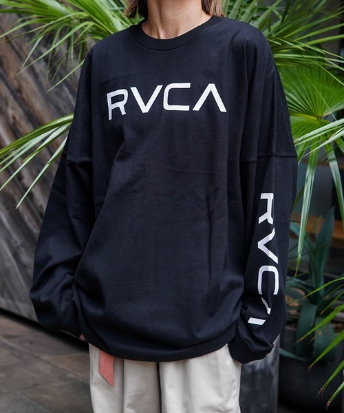 RVCA（ルーカ）の「RVCA メンズ RVCA LT ロンＴ 【2025年秋冬モデル】/ルーカ袖プリントロゴ長袖ロンT（Tシャツ/カットソー・メンズ・ブラック/ベージュ/オフホワイト/ブルー系その他/ブラック系その他・SMALL/MEDIUM/LARGE/X-LARGE）」の2枚目の写真