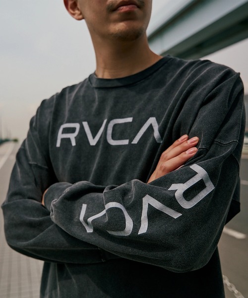 RVCA（ルーカ）の「RVCA メンズ RVCA LT ロンＴ 【2025年秋冬モデル】/ルーカ袖プリントロゴ長袖ロンT（Tシャツ/カットソー・メンズ・ブラック/ベージュ/オフホワイト/ブルー系その他/ブラック系その他・SMALL/MEDIUM/LARGE/X-LARGE）」の12枚目の写真