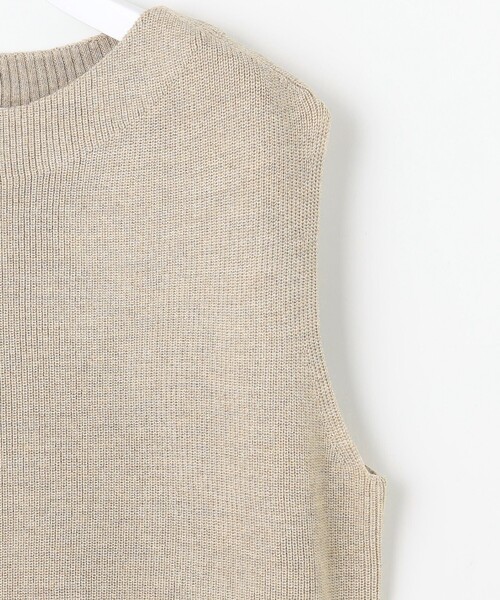 J.PRESS Ladies(J.プレス レディス)の「DRALON MERINO ニット ベスト(ベスト・レディース・ワイン系/ベージュ系/ライトグレー系/ネイビー系・SMALL)」の19枚目の写真