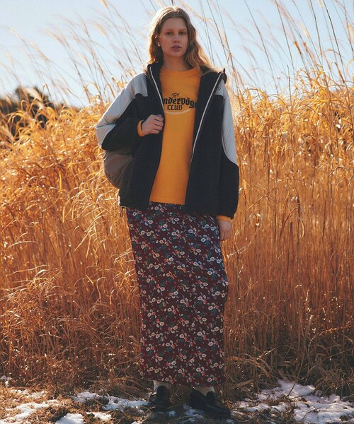 THE SHINZONE（ザ　シンゾーン）の「THE SHINZONE | フラワープリント ロングスカート WOMEN（スカート・レディース・ブラック系その他/レッド系その他・34）」の21枚目の写真