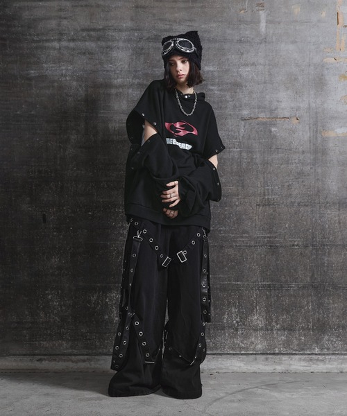 ERAR（エラー）の「【ERAR】2wayアームボタンヴィンテージハイギミックロゴ刺繍パーカー（パーカー・メンズ・ブラック/ブラック系1・XL/L/M/S）」の3枚目の写真