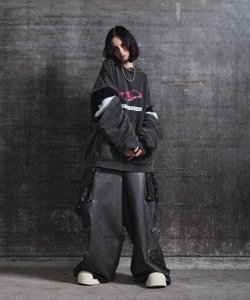 ERAR（エラー）の「【ERAR】2wayアームボタンヴィンテージハイギミックロゴ刺繍パーカー（パーカー・メンズ・ブラック/ブラック系1・XL/L/M/S）」の21枚目の写真