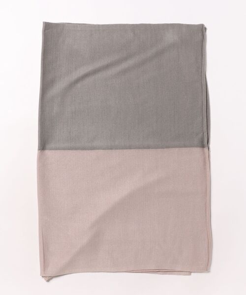and it_（アンドイット）の「バイカラーニットストール（ストール/ショール・レディース・スモークピンク/グレー/ナチュラル・FREE）」の3枚目の写真