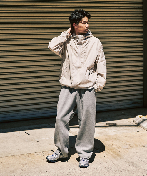 THE NORTH FACE(ザノースフェイス)の「THE NORTH FACE / ザ ノースフェイス Compact Jacket(マウンテンパーカー・メンズ・ブラック/アイボリー/ベージュ・X-LARGE/LARGE/MEDIUM)」の11枚目の写真