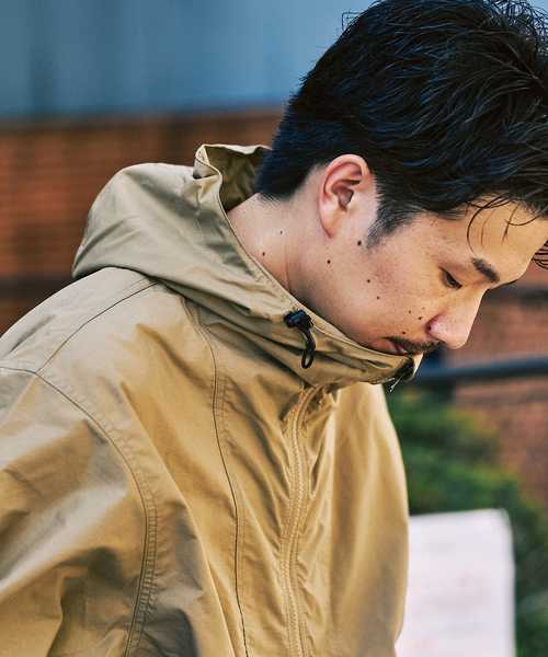 THE NORTH FACE(ザノースフェイス)の「THE NORTH FACE / ザ ノースフェイス Compact Jacket(マウンテンパーカー・メンズ・ブラック/アイボリー/ベージュ・X-LARGE/LARGE/MEDIUM)」の22枚目の写真
