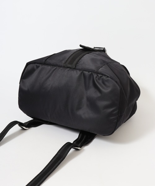 HUNTER(ハンター)の「HUNTER PREMIUM NYLON BACKPACK プレミアム ナイロン バックパック(バックパック/リュック・レディース・ブラック・FREE)」の11枚目の写真