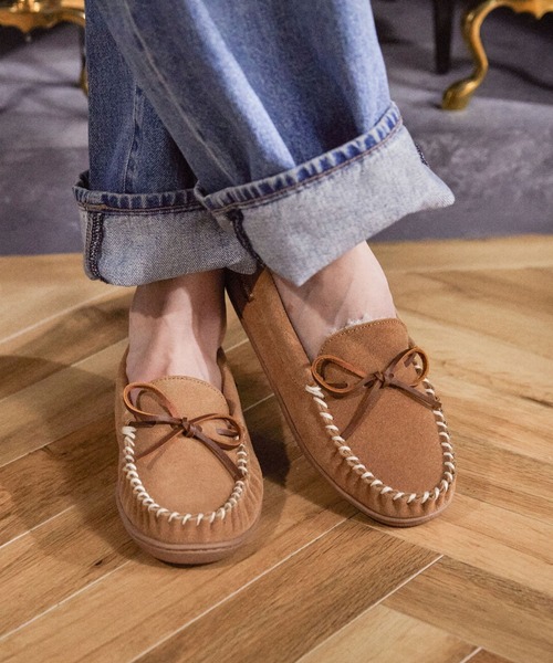 Minnetonka（ミネトンカ）の「【MINNETONKA/ミネトンカ】 CADENCE CLASSIC / ケイデンス クラシック ボアモカシン（モカシン/デッキシューズ・レディース・ブラック/ベージュ/チャコールグレー・7/5/9/8/6）」の8枚目の写真