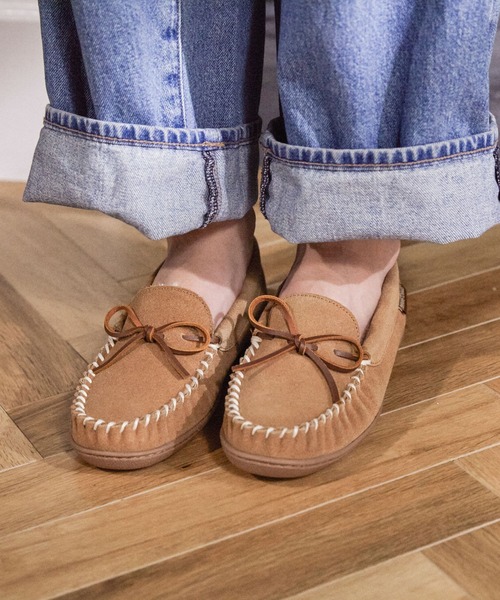 Minnetonka（ミネトンカ）の「【MINNETONKA/ミネトンカ】 CADENCE CLASSIC / ケイデンス クラシック ボアモカシン（モカシン/デッキシューズ・レディース・ブラック/ベージュ/チャコールグレー・7/5/9/8/6）」の9枚目の写真