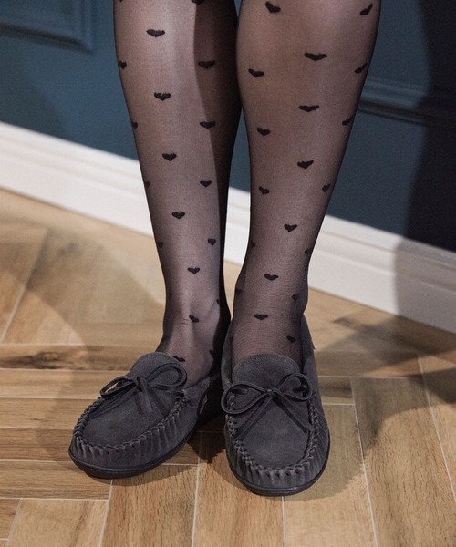 Minnetonka（ミネトンカ）の「【MINNETONKA/ミネトンカ】 CADENCE CLASSIC / ケイデンス クラシック ボアモカシン（モカシン/デッキシューズ・レディース・ブラック/ベージュ/チャコールグレー・7/5/9/8/6）」の14枚目の写真