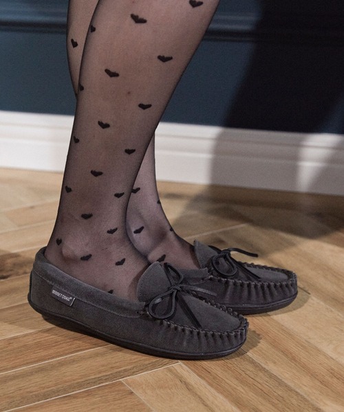 Minnetonka（ミネトンカ）の「【MINNETONKA/ミネトンカ】 CADENCE CLASSIC / ケイデンス クラシック ボアモカシン（モカシン/デッキシューズ・レディース・ブラック/ベージュ/チャコールグレー・7/5/9/8/6）」の15枚目の写真