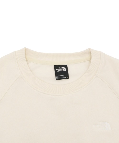 THE NORTH FACE(ザノースフェイス)の「ザノースフェイス エボリューション 裏起毛クルーネックスウェット アウトドア(スウェット・メンズ・ホワイト/ベージュ/グレー/ブラック・S/M/L/XL/XXL)」の11枚目の写真