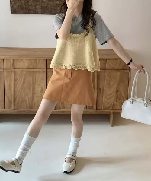 Miniministore(ミニミニストア)の「ニットベスト レディース 編み Aライン(ベスト・レディース・アイボリー/ブルー/グレー/クリーム/レッド・FREE)」の15枚目の写真
