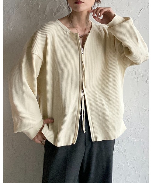She's Closet(シーズクローゼット)の「長袖ボリュームスリーブダブルジップアップリブニットカーディガン(カーディガン/ボレロ・レディース・アイボリー/ブラック/ライトグレー・FREE)」の7枚目の写真