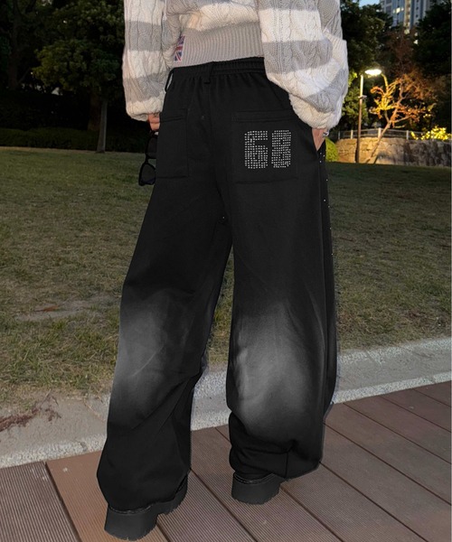 セール】ナンバリングスタッズスウェットパンツ（スウェットパンツ