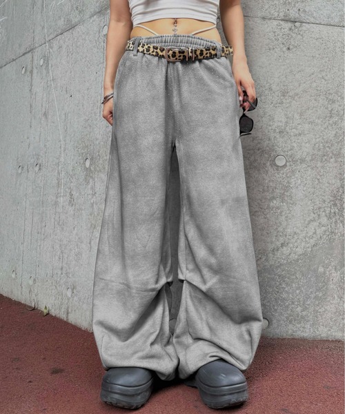 sedacle(セダクル)の「ナンバリングスタッズスウェットパンツ(スウェットパンツ・レディース・ブラック/グレー・LARGE/MEDIUM/SMALL)」の13枚目の写真