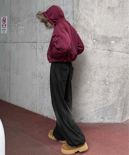 sedacle(セダクル)の「ナンバリングスタッズスウェットパンツ(スウェットパンツ・レディース・ブラック/グレー・LARGE/MEDIUM/SMALL)」の8枚目の写真