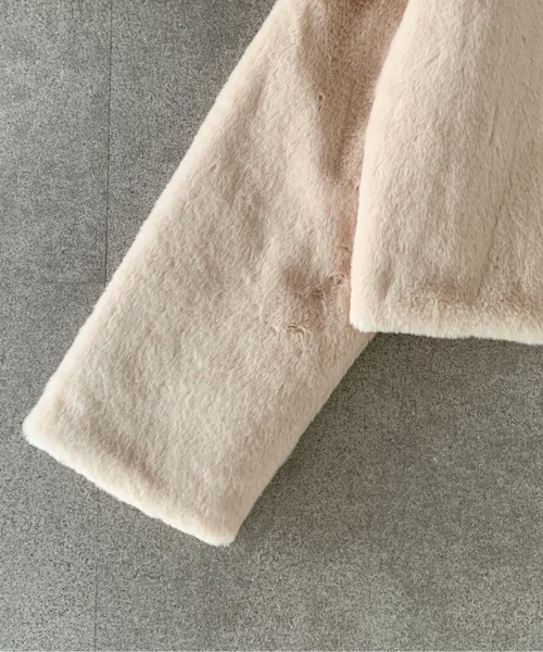 Mejoul（メジュール）の「襟付きフェイクファーショートブルゾン（ブルゾン・レディース・ベージュ/ホワイト・L/M）」の16枚目の写真