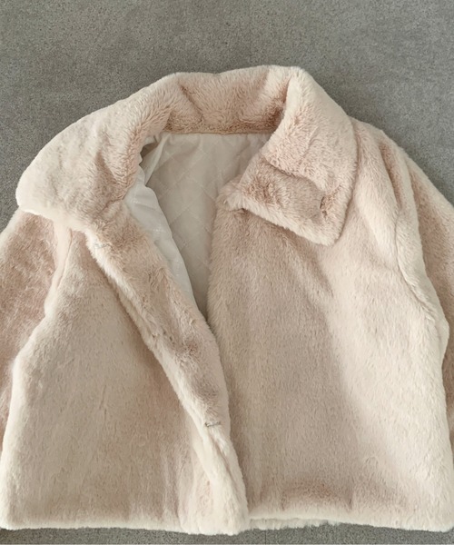 Mejoul（メジュール）の「襟付きフェイクファーショートブルゾン（ブルゾン・レディース・ベージュ/ホワイト・L/M）」の17枚目の写真