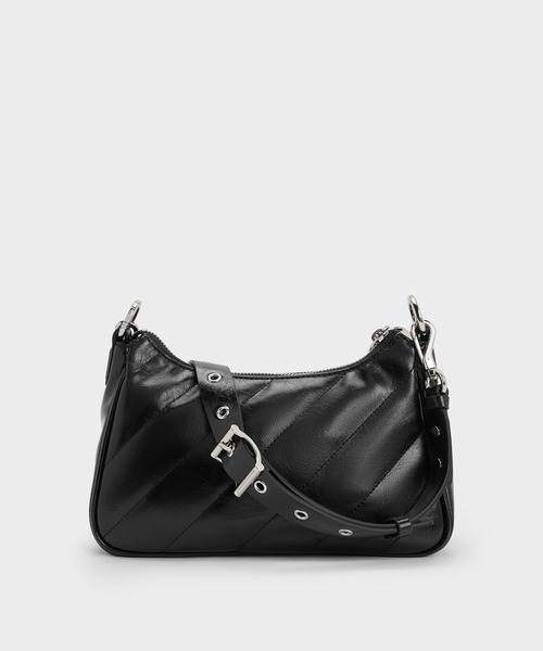 CHARLES & KEITH(チャールズ & キース)の「Philomena クリンクルエフェクトチェーンストラップ クロスボディバッグ(ボディバッグ/ウエストポーチ・レディース・スミクロ/クリーム・M)」の13枚目の写真