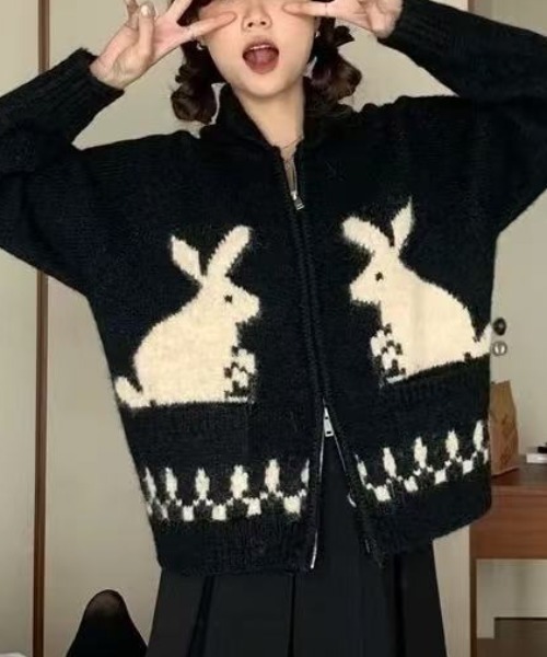 セール】【年末SALE】Bunny柄ジップアップニットカーディガン（ニット