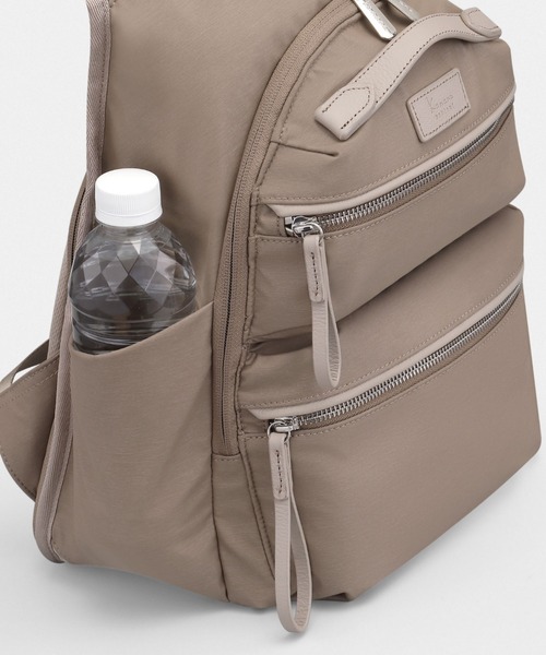Kanana project(カナナプロジェクト)の「カナナ プロジェクト リュックサック PJ-15プレミアムLTD 16L 650g 17922(バックパック/リュック・レディース・ダークネイビー/ベージュ系その他/ダークブラウン・FREE)」の16枚目の写真