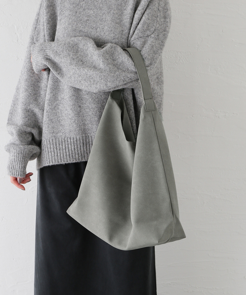 B.C STOCK（ベーセーストック）の「■T.S.L/ティーエスエル フェイクスエードワンショルダーバッグ（ショルダーバッグ・レディース・ホワイト/ブラウン・FREE）」の11枚目の写真