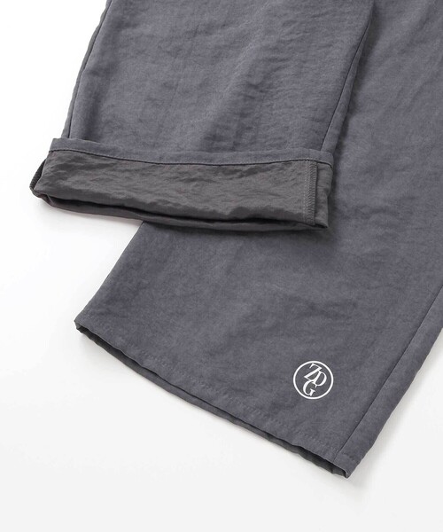 ZIDDY（ジディ）の「キーホルダー付きサテンライクワイドパンツ(130~160cm)（その他パンツ・キッズ・ブラック/グレー・130cm/150cm/140cm/FREE）」の18枚目の写真