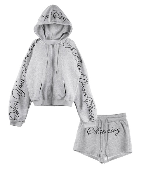 me+em select（ミームセレクト）の「【 セットアップ 】レタリングロゴ刺繍ジップアップパーカー＆ショートパンツ ／ lettering logo embroidery zip-up hoodie ＆ short pants SETUP（セットアップ・レディース・ブラック/グレー・FREE）」の6枚目の写真