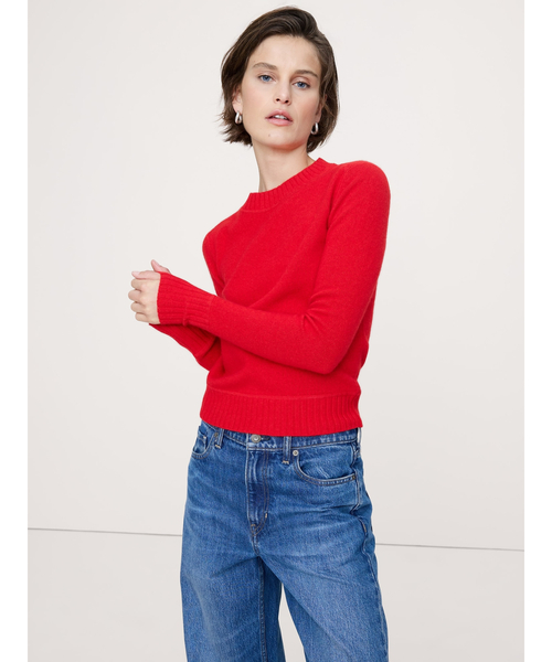 Banana Republic（バナナリパブリック）の「メリノ コットン クルーネックセーター（ニット/セーター・レディース・レッド系その他/チャコールグレー/ブルー/アイボリー/マルチ/イエロー/オレンジ/ホワイト×ブルー・M/L/XS/S）」の6枚目の写真