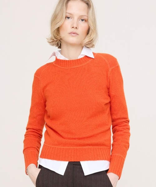 Banana Republic（バナナリパブリック）の「メリノ コットン クルーネックセーター（ニット/セーター・レディース・レッド系その他/チャコールグレー/ブルー/アイボリー/マルチ/イエロー/オレンジ/ホワイト×ブルー・M/L/XS/S）」の7枚目の写真