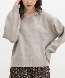 ラメ入Vネックニット