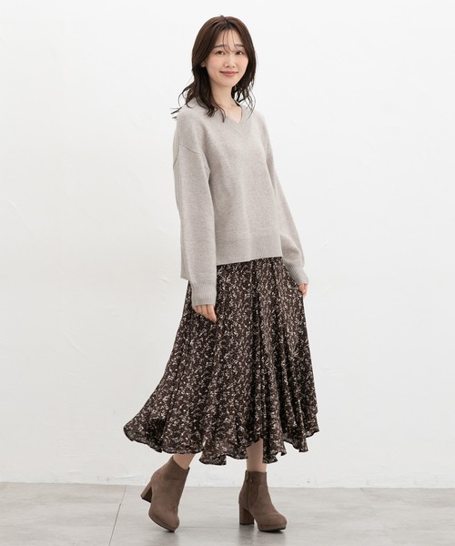 Honeys（ハニーズ）の「ラメ入Ｖネックニット（ニット/セーター・レディース・ライトグリーン/ピンク/モカ/ブルー/グレー・L/S/M/LL）」の16枚目の写真