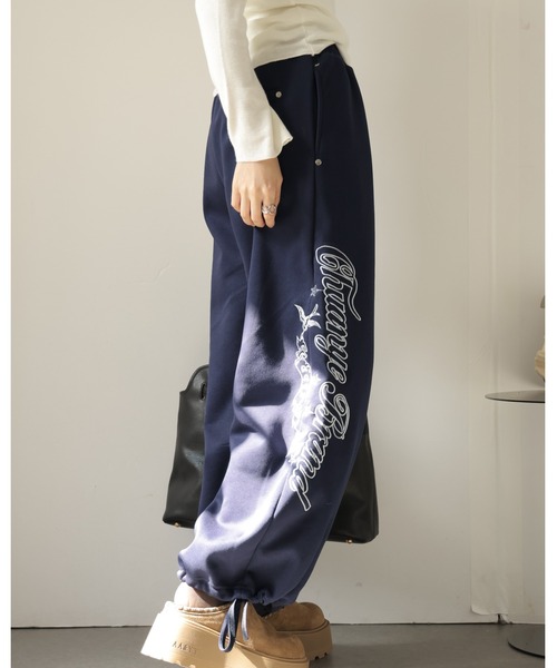 Ulysses(ユリシス)の「ロゴ入りスウェットパンツ(スウェットパンツ・レディース・グレー/ネイビー・L/M/S)」の19枚目の写真