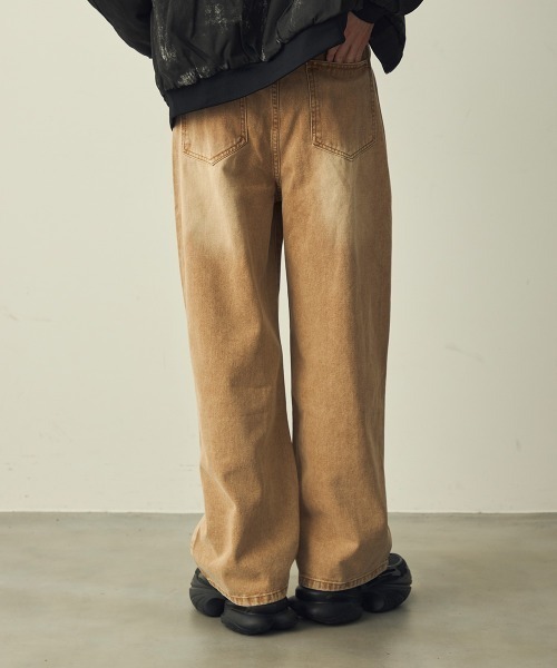 Shoowtime(ショウタイム)の「Chemical Brown Wash Wide Denim / ケミカルブラウンウォッシュ ワイドデニム(デニムパンツ・メンズ・ブラウン系・X-LARGE/LARGE/MEDIUM)」の15枚目の写真