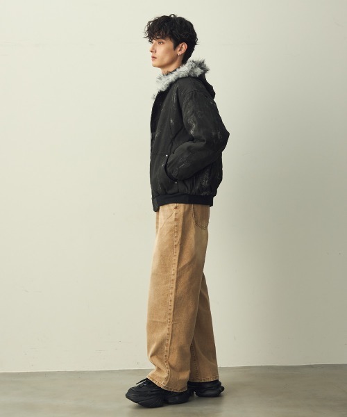 Shoowtime(ショウタイム)の「Chemical Brown Wash Wide Denim / ケミカルブラウンウォッシュ ワイドデニム(デニムパンツ・メンズ・ブラウン系・X-LARGE/LARGE/MEDIUM)」の8枚目の写真