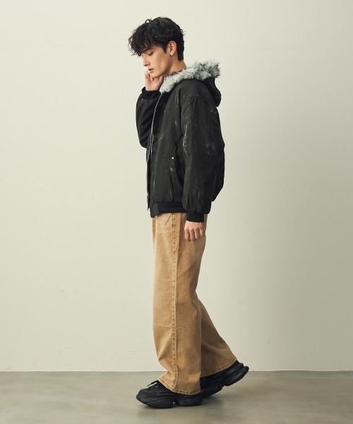 Shoowtime(ショウタイム)の「Chemical Brown Wash Wide Denim / ケミカルブラウンウォッシュ ワイドデニム(デニムパンツ・メンズ・ブラウン系・X-LARGE/LARGE/MEDIUM)」の3枚目の写真