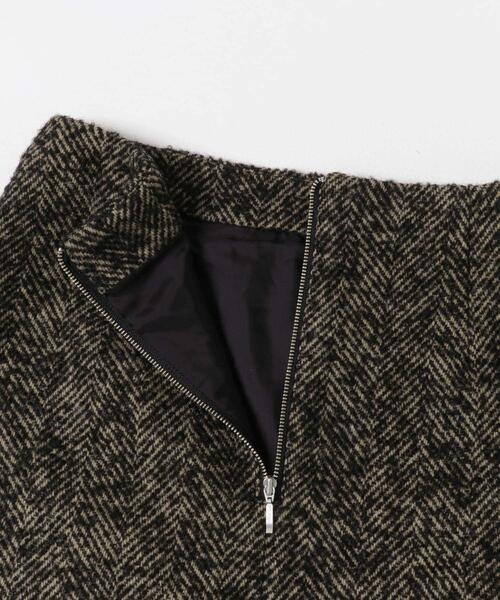 URBAN RESEARCH ROSSO WOMEN（アーバンリサーチ　ロッソ）の「ウール混ループツイードミニスカート（スカート・レディース・ブラック系その他/ベージュ系その他・36/38）」の6枚目の写真