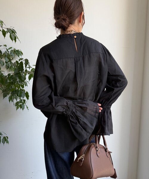 DouDou（ドゥドゥ）の「プリーツ襟袖フレアブラウス（シャツ/ブラウス・レディース・ブラック/グレー/オフホワイト・FREE）」の18枚目の写真