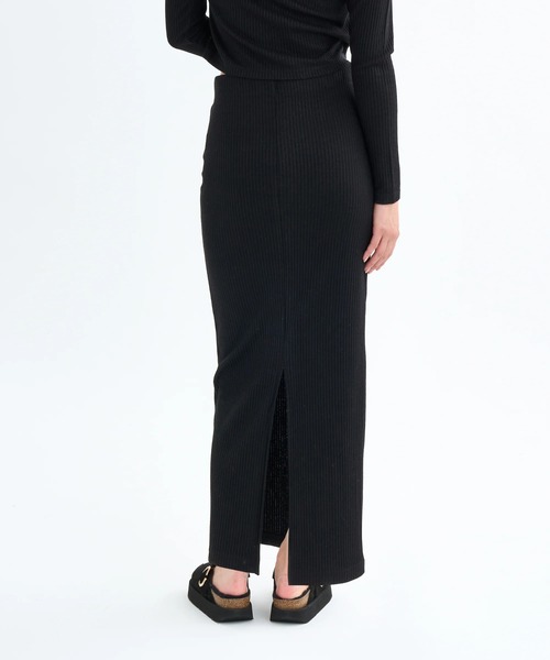 RVCA（ルーカ）の「RVCA レディース MAXI PENCIL SKIRT スカート 【2025年秋冬モデル】 @autumn/ルーカペンシルスカート（スカート・レディース・ブラック/マルチ/グレー系その他・SMALL/MEDIUM）」の4枚目の写真