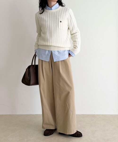 fredy emue(フレディエミュ)の「FR刺繍ケーブル柄ちびポケニットプルオーバー(ニット/セーター・レディース・オフホワイト/オレンジ/ベージュ/ネイビー・38)」の22枚目の写真