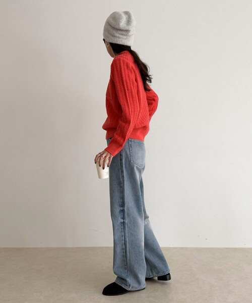 fredy emue(フレディエミュ)の「FR刺繍ケーブル柄ちびポケニットプルオーバー(ニット/セーター・レディース・オフホワイト/オレンジ/ベージュ/ネイビー・38)」の8枚目の写真