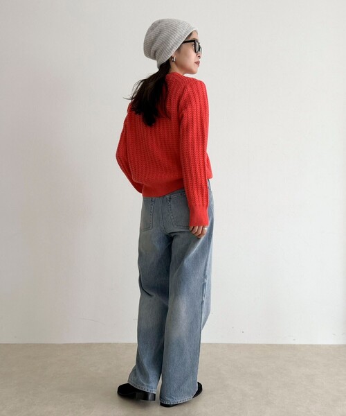 fredy emue(フレディエミュ)の「FR刺繍ケーブル柄ちびポケニットプルオーバー(ニット/セーター・レディース・オフホワイト/オレンジ/ベージュ/ネイビー・38)」の7枚目の写真