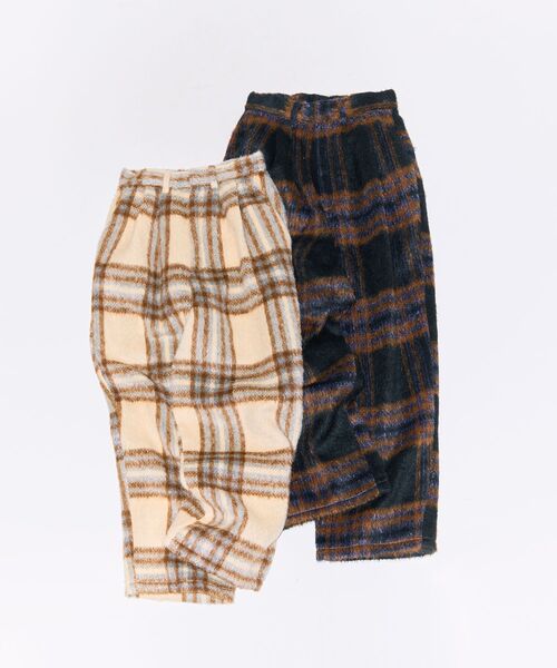 Green Parks(グリーンパークス)の「■WITH KURUMI NAKATA チェックコクーンパンツ(その他パンツ・レディース・アイボリー/ブラック・FREE)」の8枚目の写真